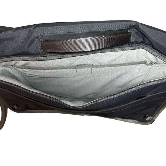 TIMBUK2 San Francisco Command Tsa-Friendly Messenger Bag 2015, Jet Black, NWT - Picture 14 of 16